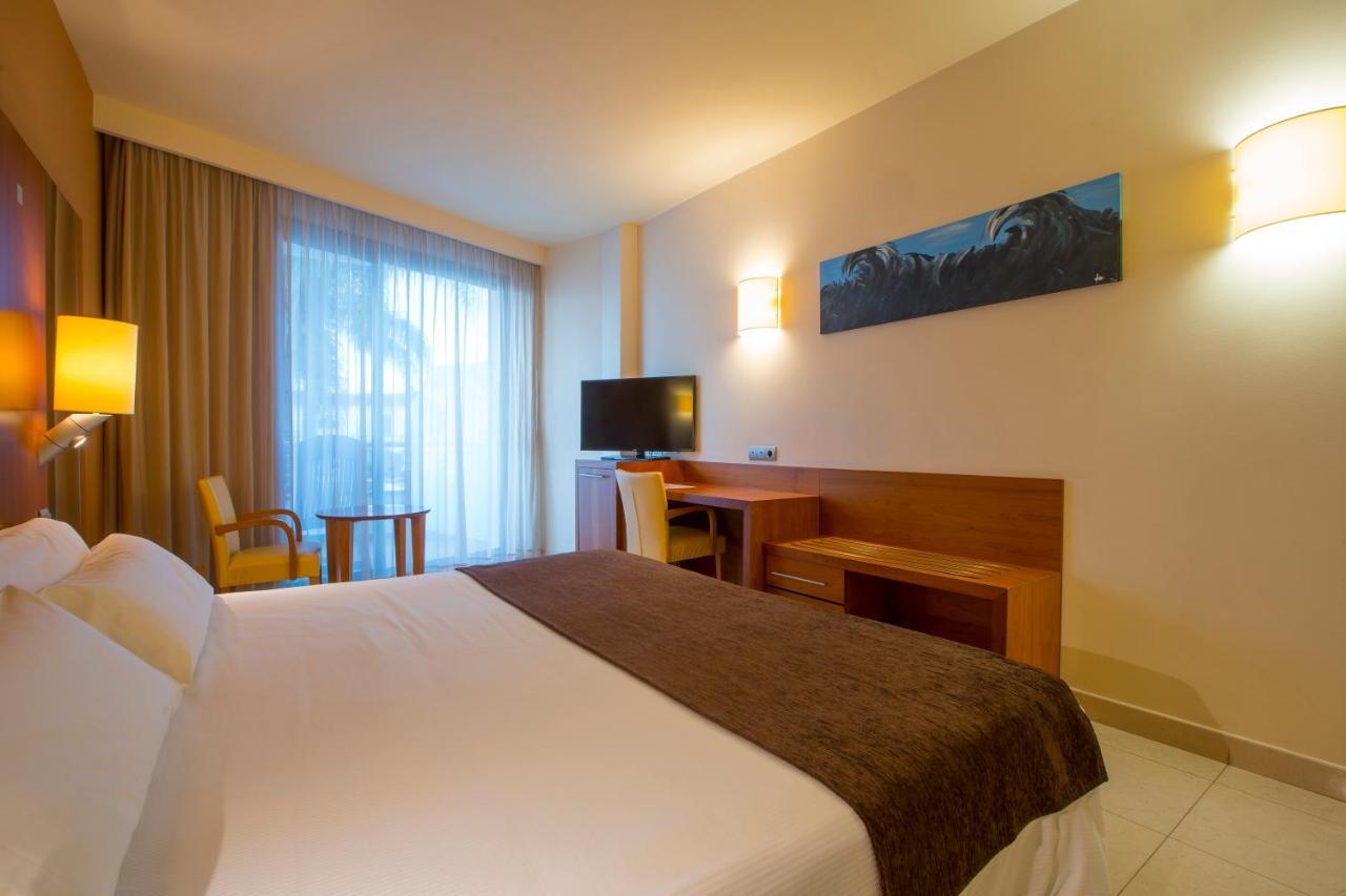 Hotel Miami Mar Sant Carlos de la Ràpita Exteriör bild